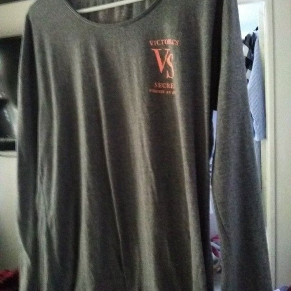Victoria's Secret Sleep Tee